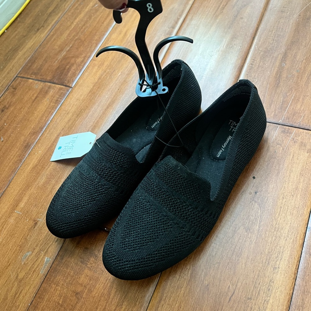 Time and Tru Men's Classic Black Slip-On Loafers